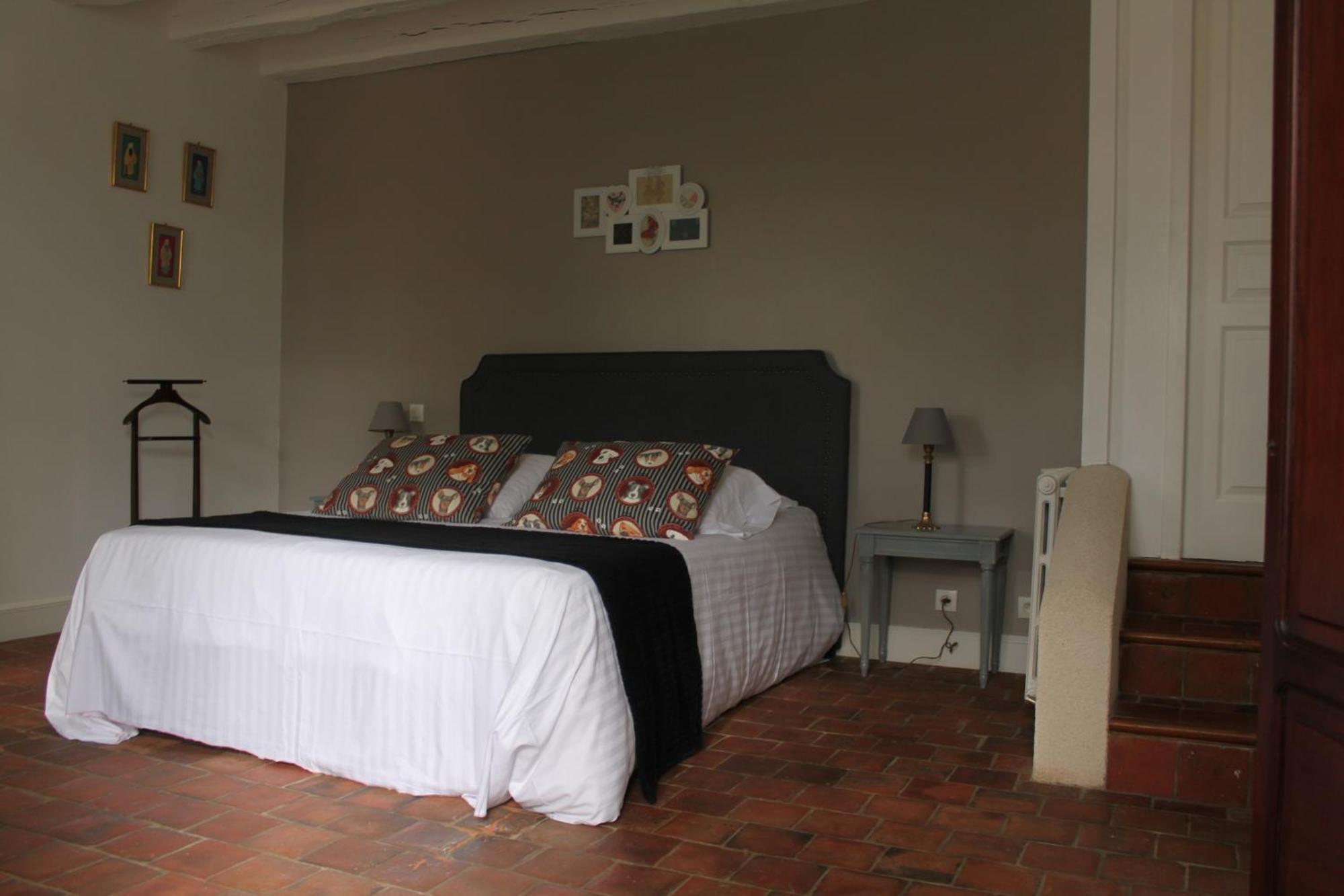 Bed and Breakfast Bella Simonetta Francueil Zewnętrze zdjęcie