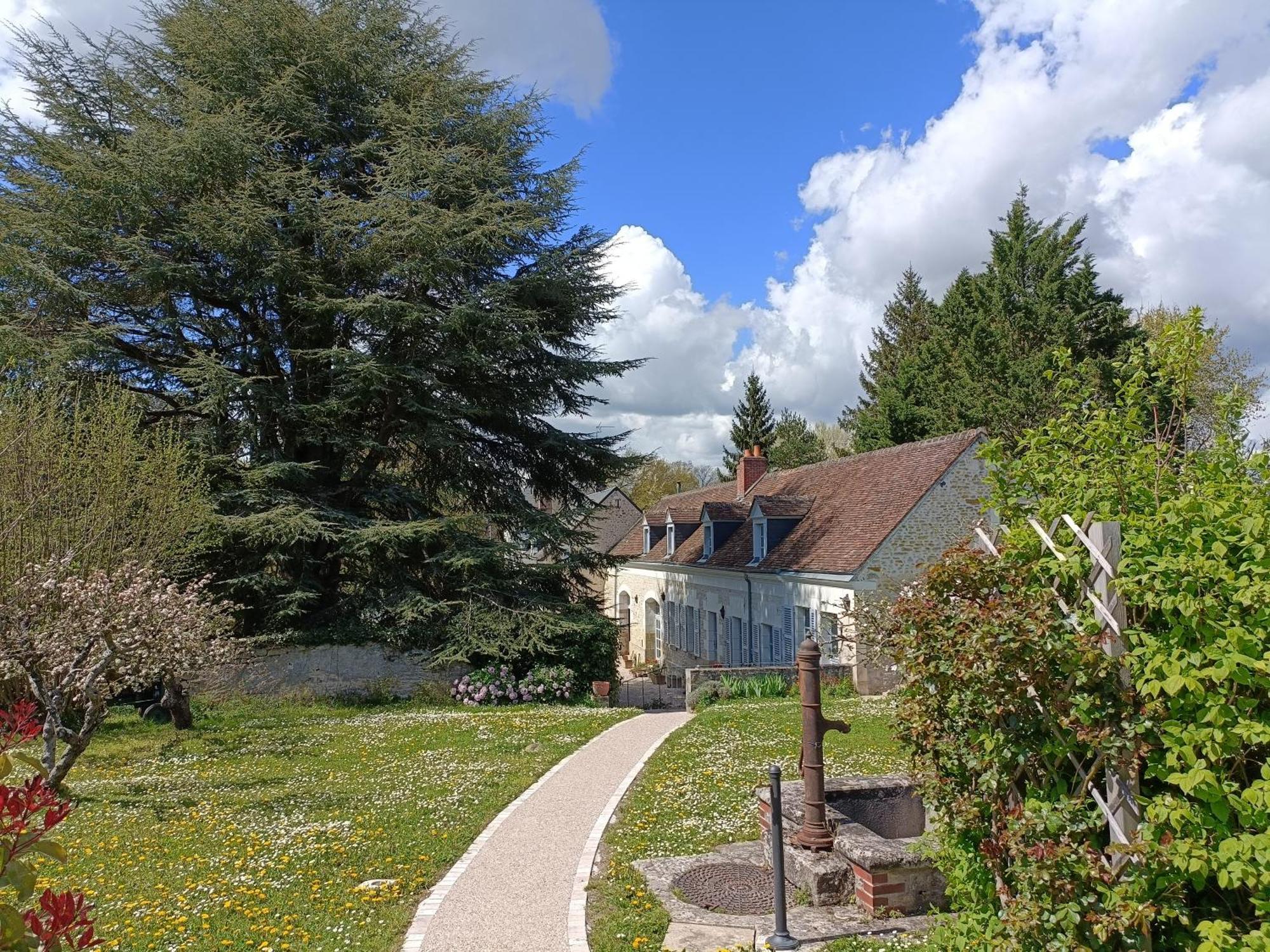 Bed and Breakfast Bella Simonetta Francueil Zewnętrze zdjęcie