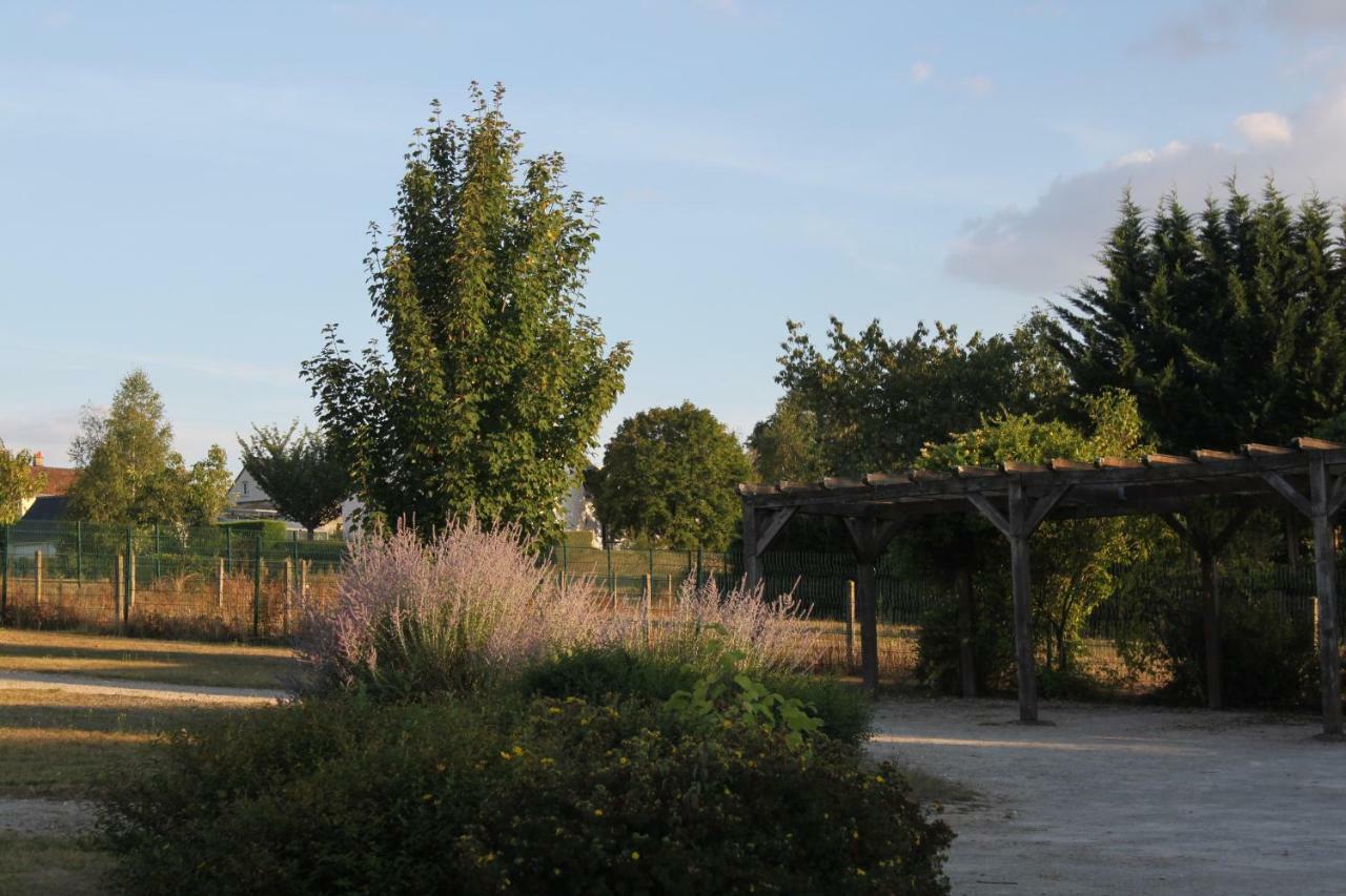 Bed and Breakfast Bella Simonetta Francueil Zewnętrze zdjęcie