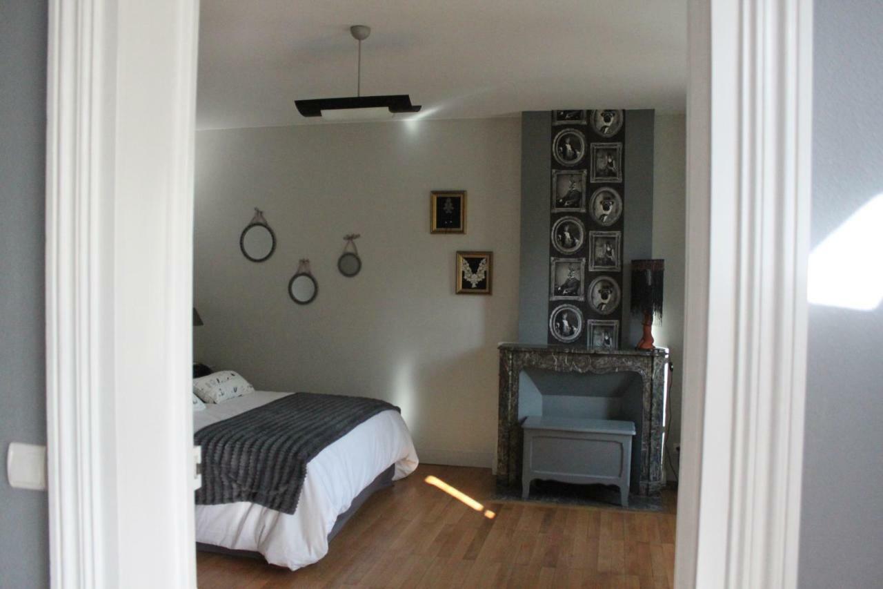 Bed and Breakfast Bella Simonetta Francueil Zewnętrze zdjęcie
